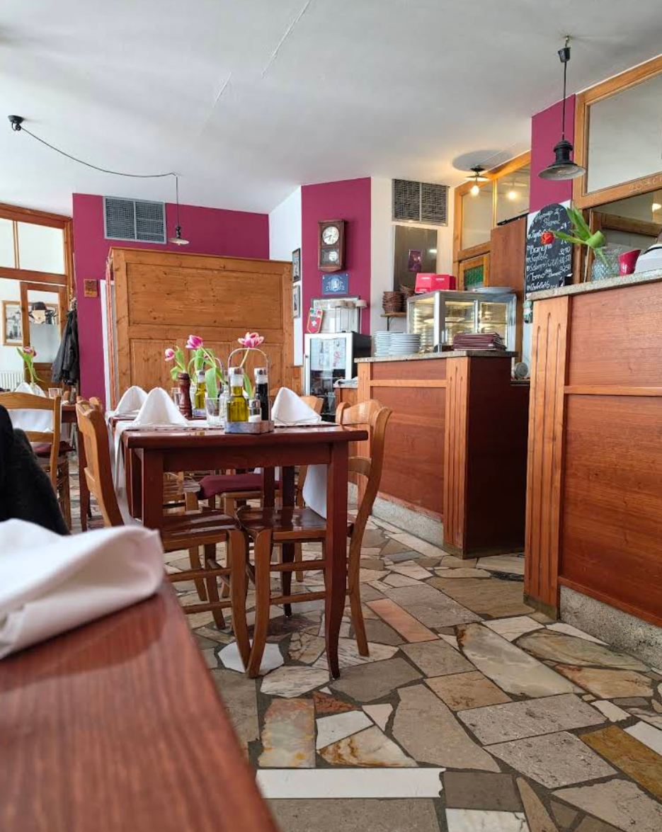 Gastraum der Osteria Federico II
